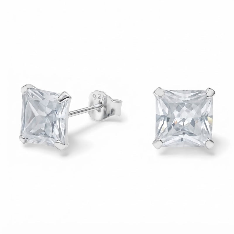 Aros Pegados Circón Cuadrado Blanco 8.5 mm