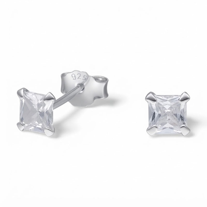 Aros Pegados Circón Cuadrado Blanco 4.5 mm