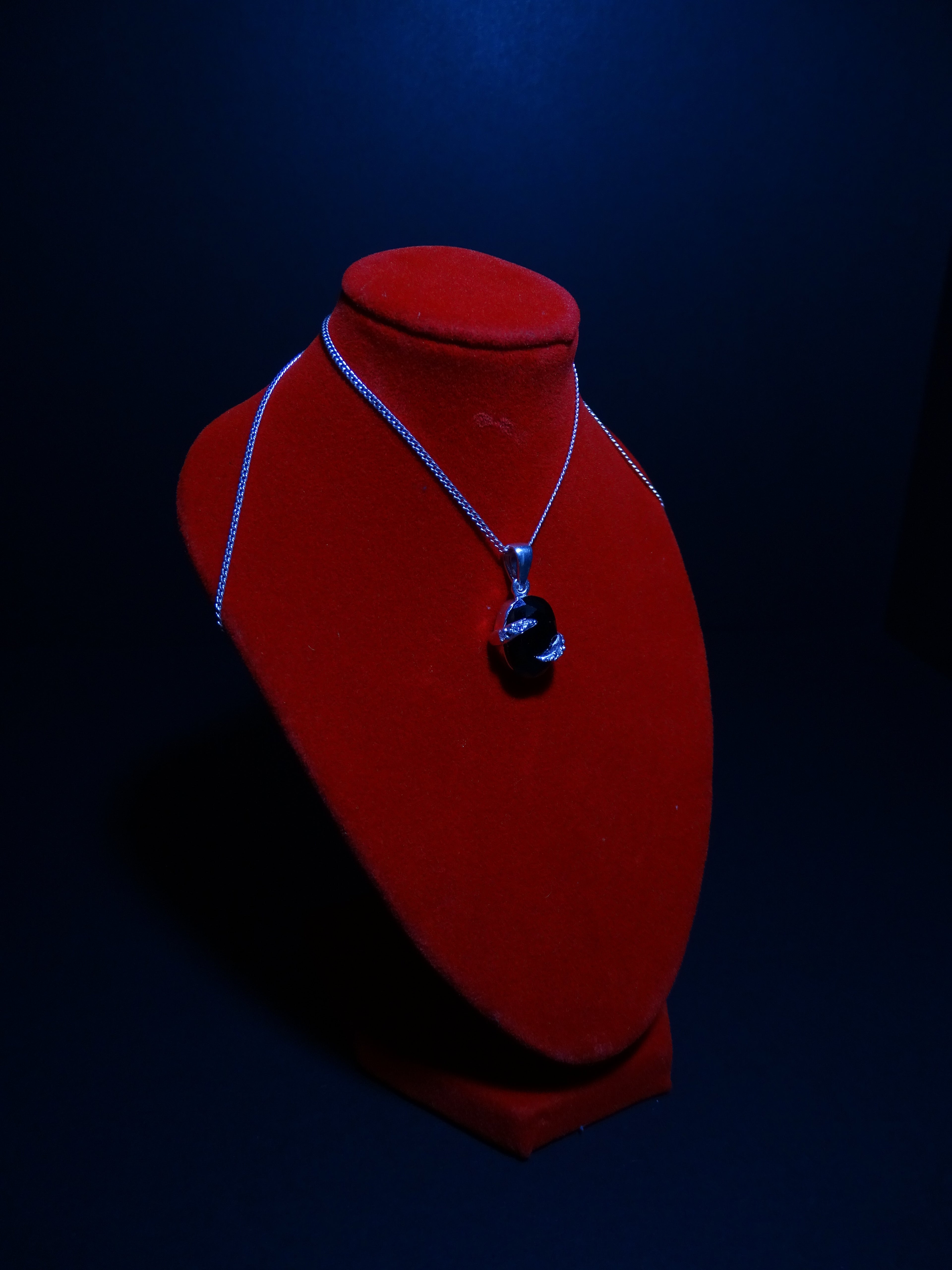 Colgante Piedra Negra Tentáculos Plata 925 - Limitado