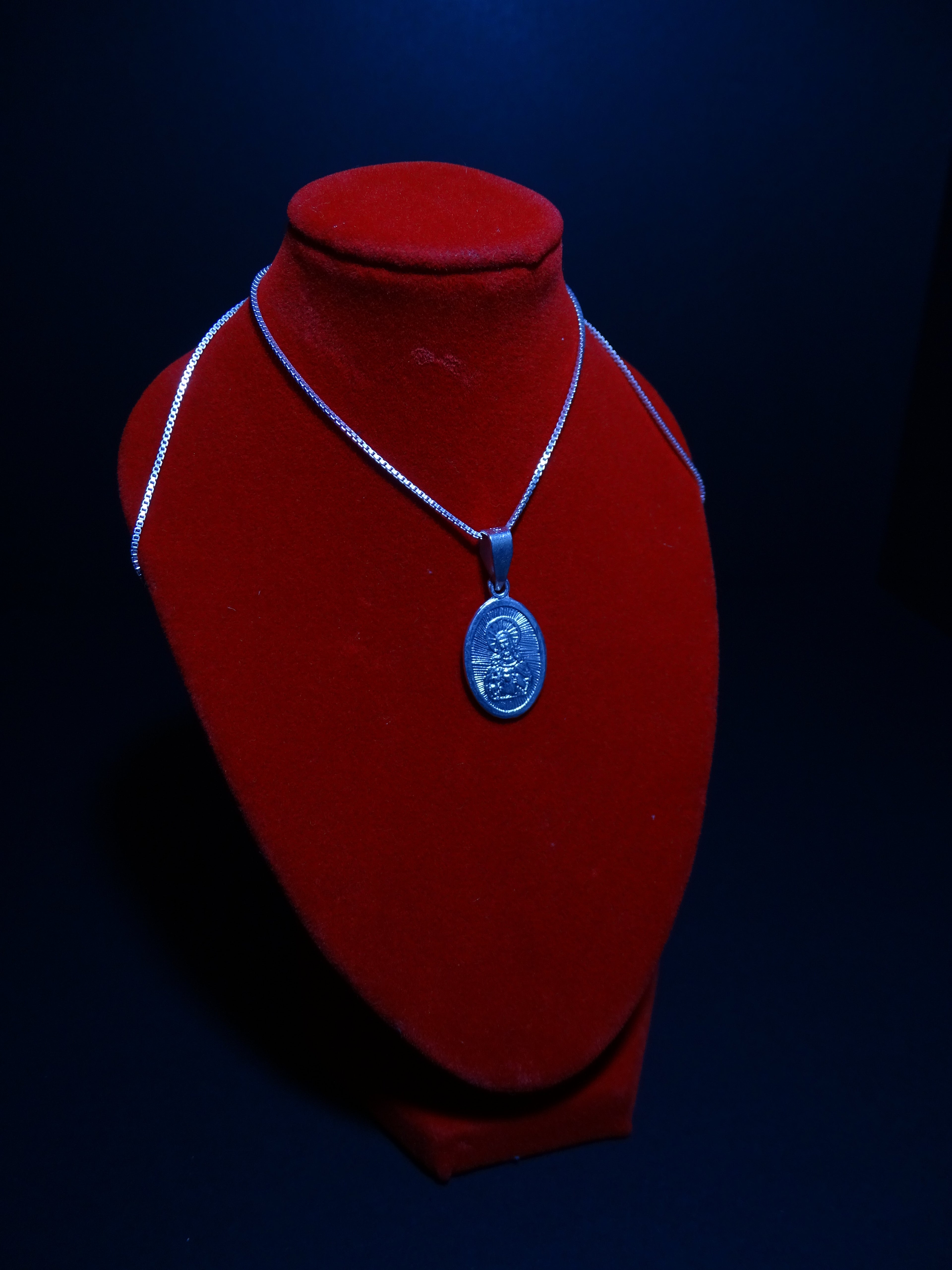 Colgante Religioso Plata 925 - Limitado