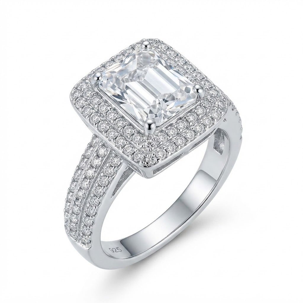 Anillo Circón Rectangular Rodeado Circones